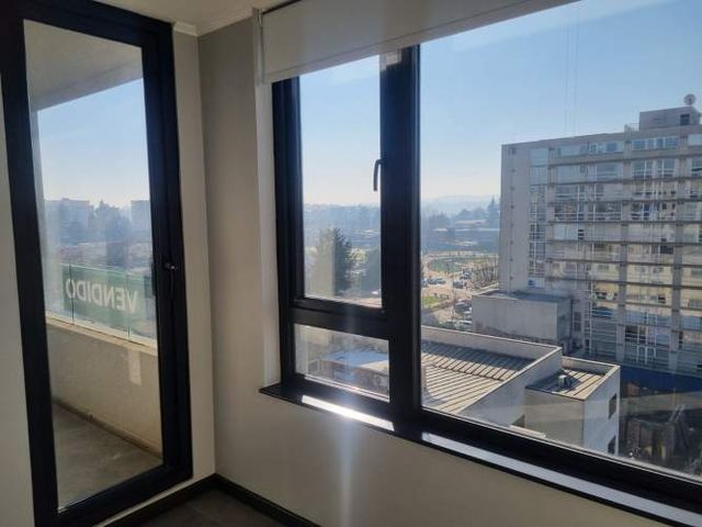 SE ARRIENDA DPTO 1D SEMI AMOBLADO CON ESTACIONAMIENTO