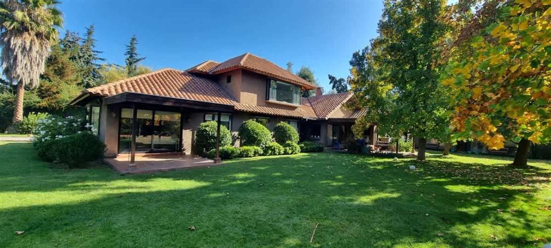 CASA DIAGONAL SANTA ELENA / SANTA ESTER