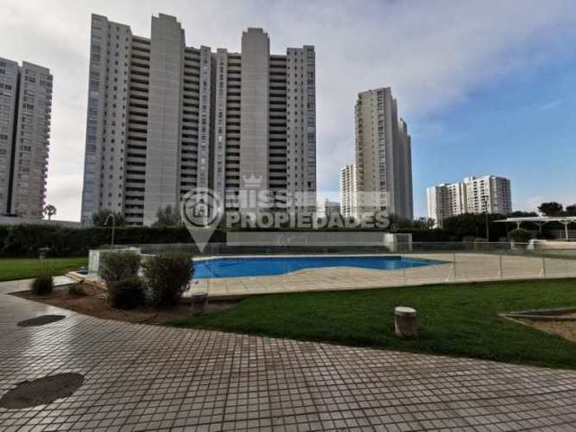 SE ARRIENDA DEPARTAMENTO AMOBLADO EN CONDOMINIO MARINA SOL 1