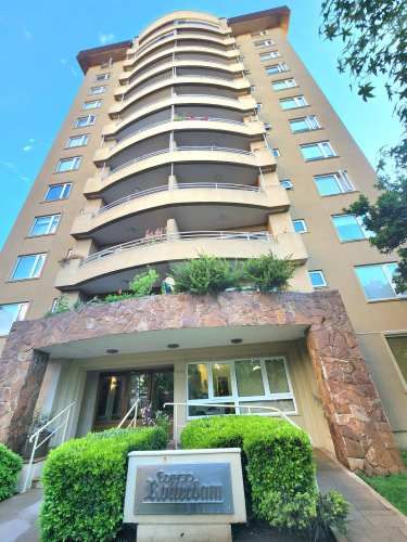 RICO DEPARTAMENTO EN VENTA, CALLE HOLANDESA