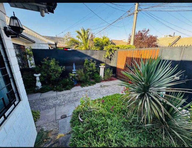 SECTOR RESIDENCIAL, A PASOS DE COLEGIOS (94134)