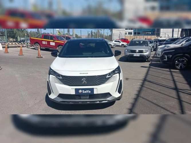 PEUGEOT 5008 2022