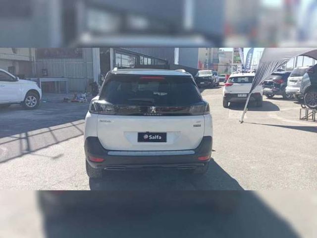 PEUGEOT 5008 2022