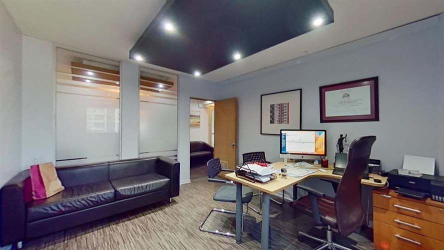 OFICINA Oficinas en Santo Domingo / calle Morandé Santiago Centro