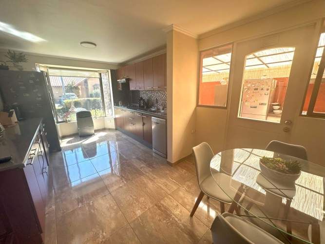 ARRIENDO CASA AMOBLADA EN CHICUREO