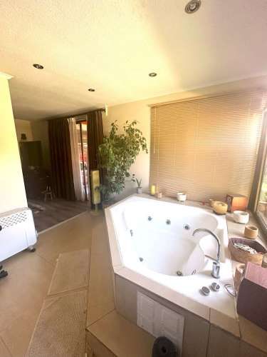 ARRIENDO CASA AMOBLADA EN CHICUREO