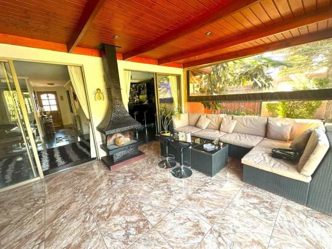 ARRIENDO CASA AMOBLADA EN CHICUREO