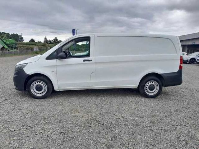 MERCEDES-BENZ VITO 2022