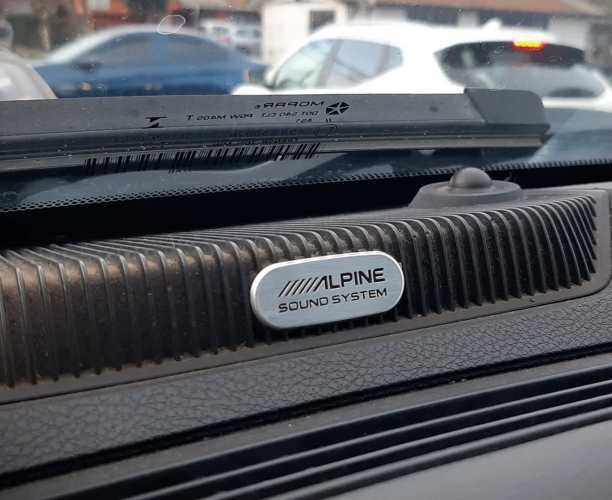 2017 RAM laramie 5.7cc 4wd