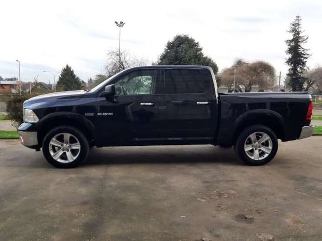 2017 RAM laramie 5.7cc 4wd