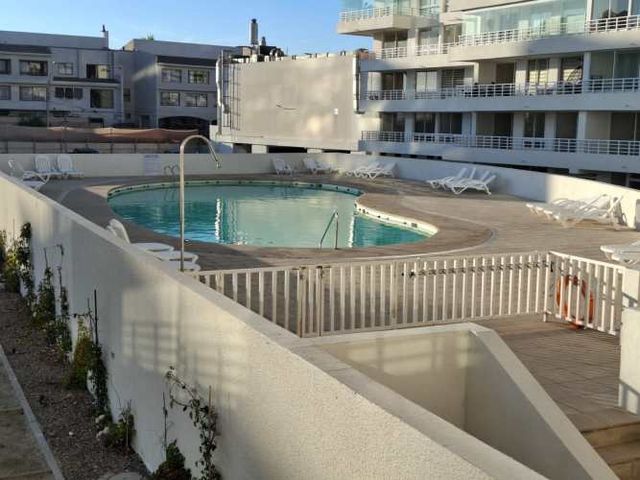 DEPARTAMENTO FRENTE A LA PLAYA EN LA SERENA