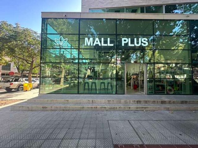 Personal Funcionario del local