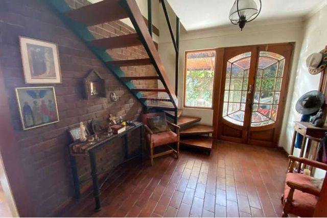 Casa en las condes. ¡especial para remodelar!