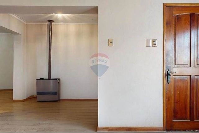 Casa 3d+3b con ampliación regularizada 2d+2b