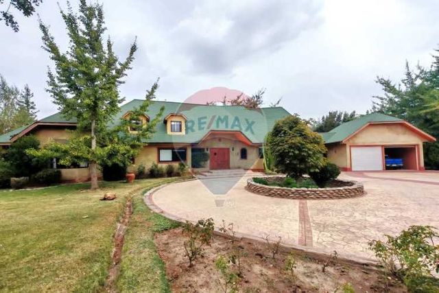 Amplia parcela en venta, loreto