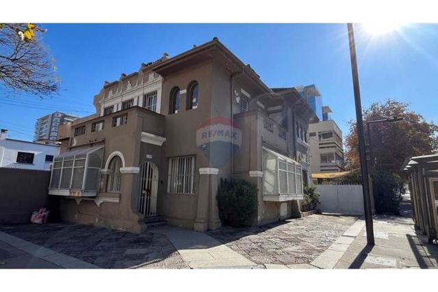 Casa comercial en venta