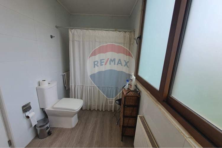 Hermosa casa mediterranea en condominio