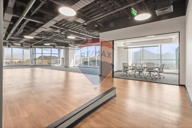 Gran torre costanera¡ oficinas auto sustentables.