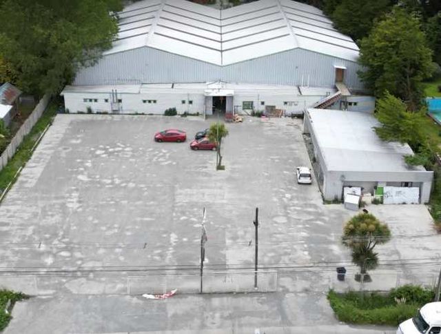 LOCAL COMERCIAL Camino a la vara