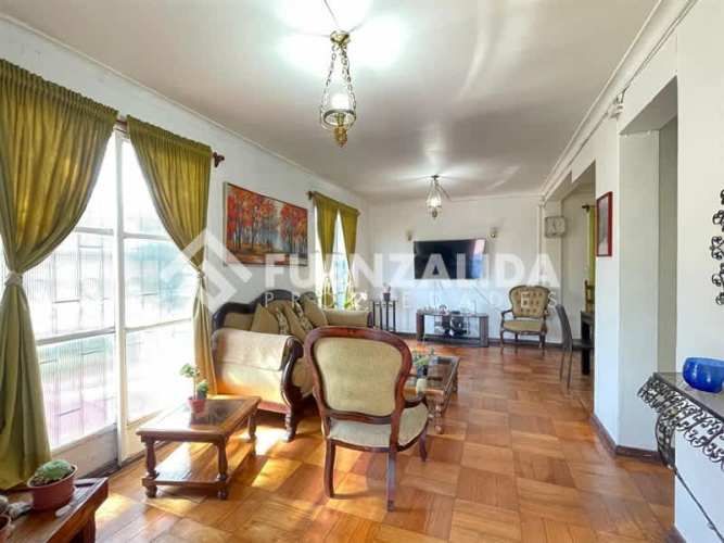 CASA Primera Transversal