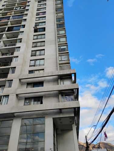 Se vende departamento Edificio Novo, excelente ubicación.