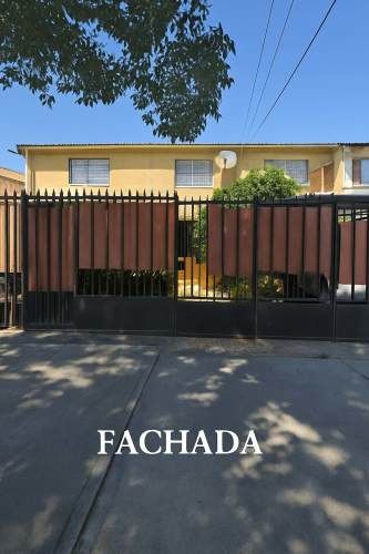 Casa de 2 pisos en San Bernardo – ¡Con patio, estacionamiento y ampliación regularizada!