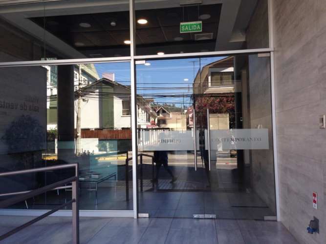 CALLE LIMACHE EDIFICIO CONTEMPORÁNEO