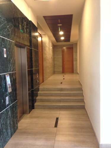 CALLE LIMACHE EDIFICIO CONTEMPORÁNEO