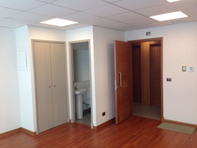 CALLE LIMACHE EDIFICIO CONTEMPORÁNEO