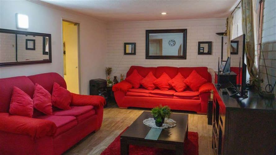 CASA José joaquín prieto Cristal chile con Rodolfo Jaramillo ,Padre Hurtado .