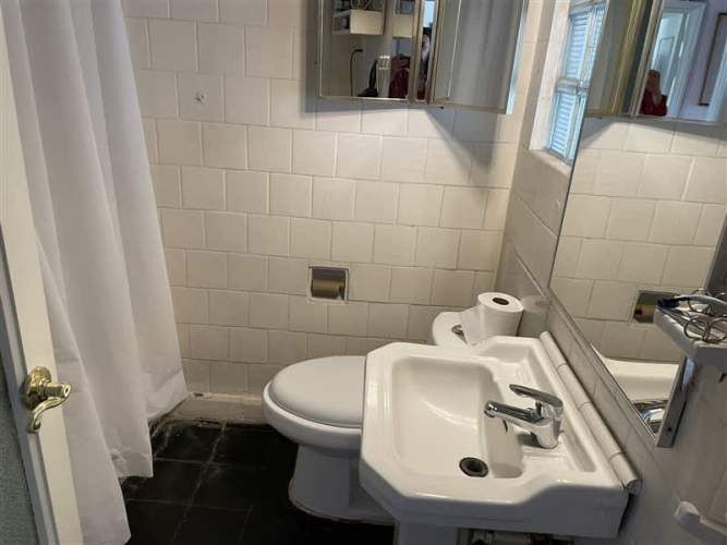 CASA CALIFORNIA/AV. RICARDO LYON