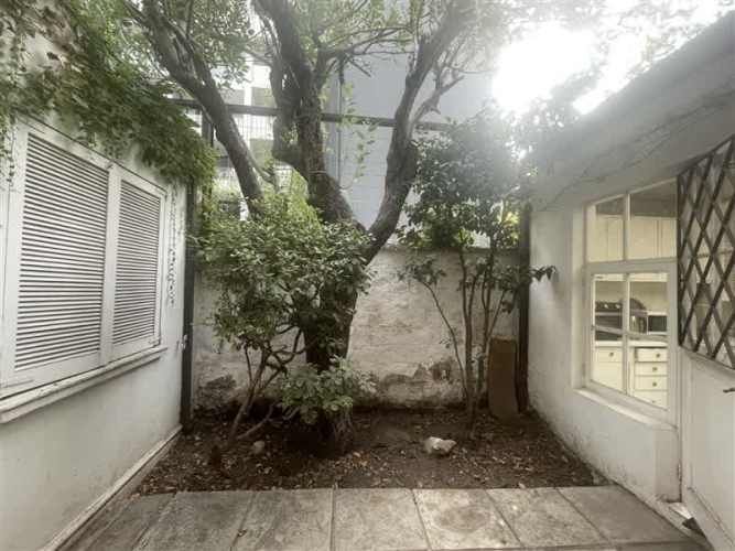 CASA CALIFORNIA/AV. RICARDO LYON