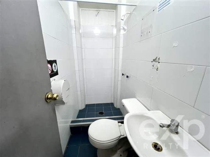 LOCAL COMERCIAL Pedro de Valdivia con Bustos