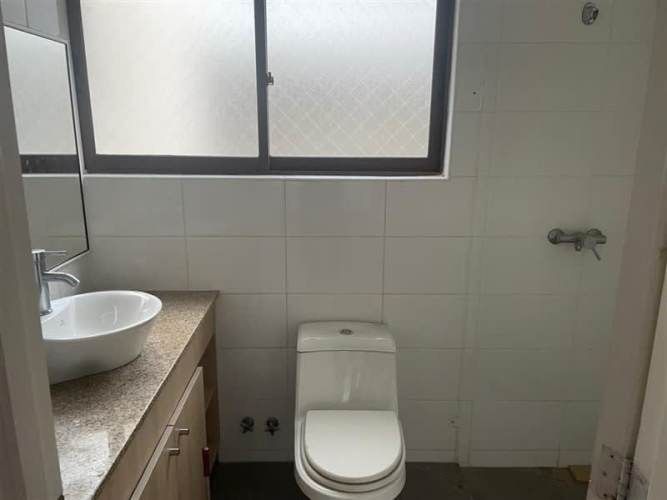 CASA En Venta Casa Aislada con 2°Piso en Condominio Arrayán