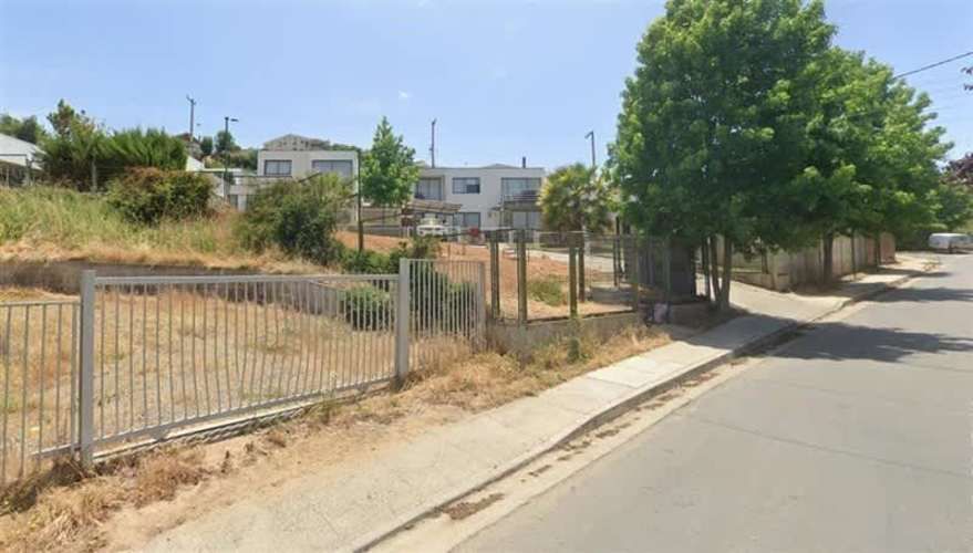 CASA En Venta Casa Aislada con 2°Piso en Condominio Arrayán