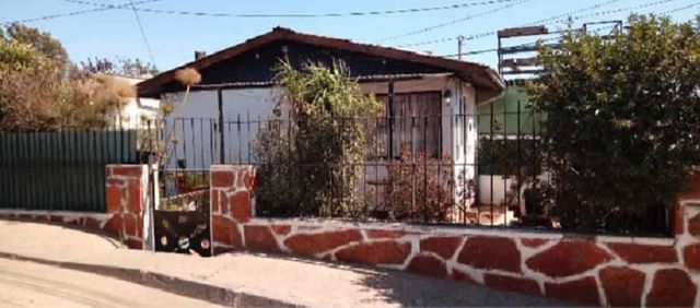 Construcción Sólida Amplio Patio Buen Sector Villa Dulce