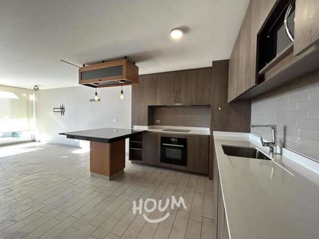 Departamento en Avenida Simón Bolívar