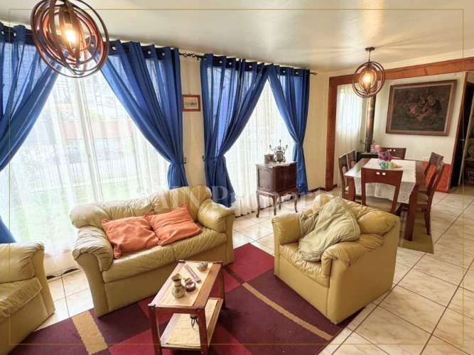 Propiedad familiar con excelente conectividad (95946)