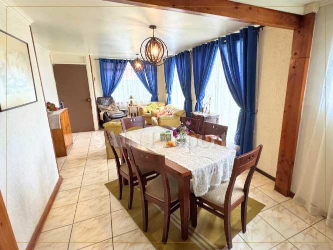 Propiedad familiar con excelente conectividad (95946)