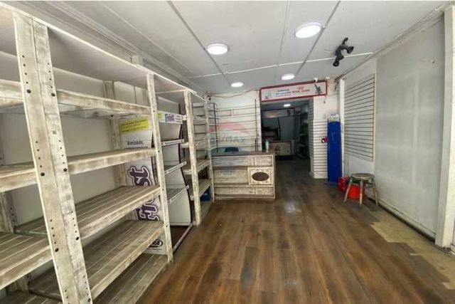 Invierta en el centro de santiago: local comercial