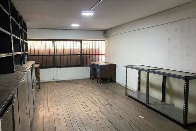 Invierta en el centro de santiago: local comercial