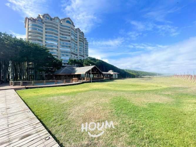 Departamento en Avenida Costanera