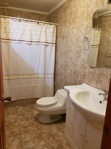 ARRIENDO PIEZA SIN AMOBLAR