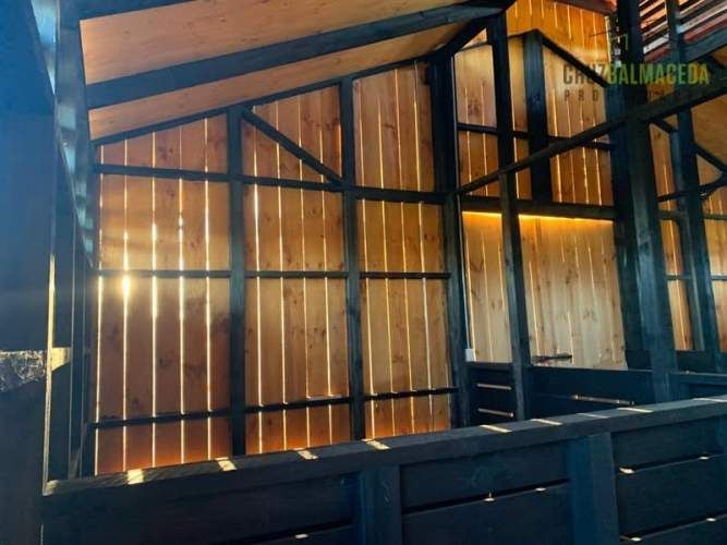 PARCELA Loncotoro, con Caballerizas