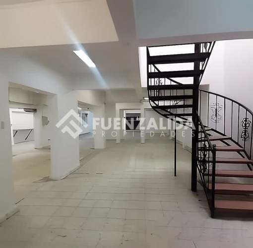 LOCAL COMERCIAL El Parque