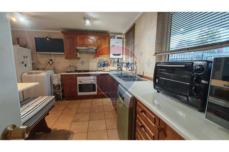 Amplia y luminosa casa en venta en barrio inglés