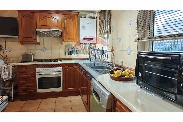 Amplia y luminosa casa en venta en barrio inglés