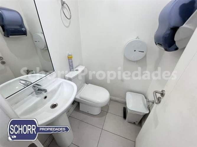 LOCAL COMERCIAL EDIFICIO PLAZA TALCA, 1 PONIENTE CON 1 SUR