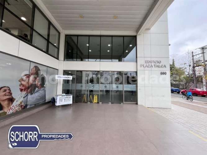 LOCAL COMERCIAL EDIFICIO PLAZA TALCA, 1 PONIENTE CON 1 SUR