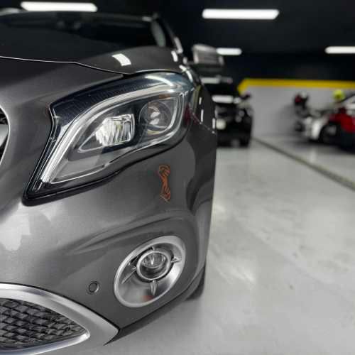 mercedes benz GLA 200